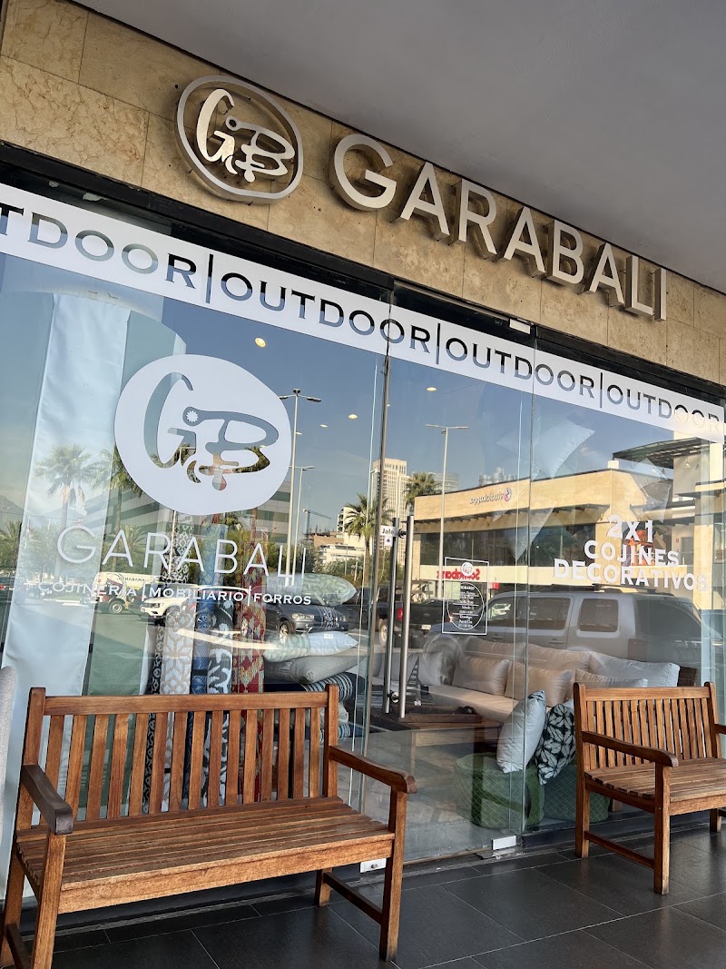 Muebles GaraBali en Plaza Chipinque